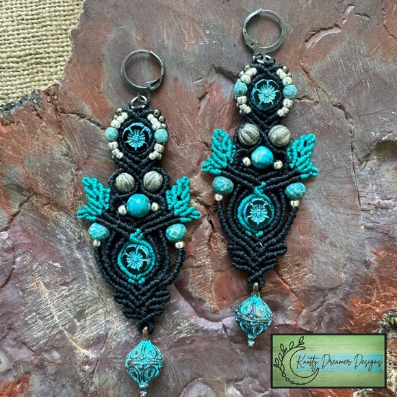 Meet your Posher, Cakitty - Picture 1 of 1